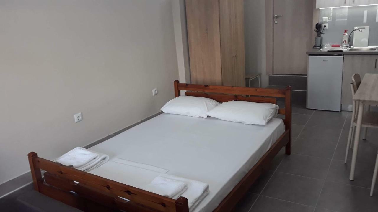 Néa Péramos Stathoris Deluxe Studio מראה חיצוני תמונה