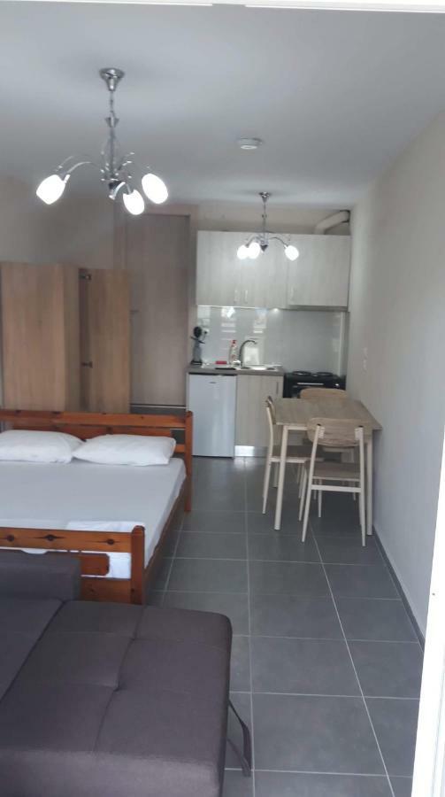 Néa Péramos Stathoris Deluxe Studio מראה חיצוני תמונה